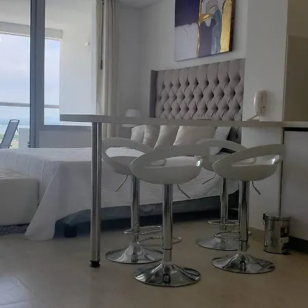 New Loft In Close To The Airport Cartagena