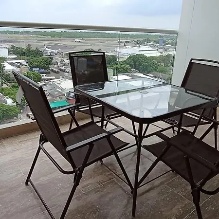 New Loft In Close To The Airport