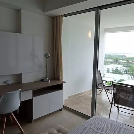 Apartamento New Loft In Close To The Airport Cartagena